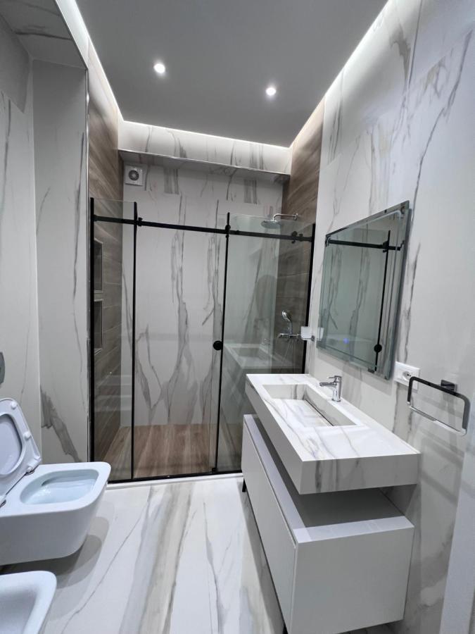 Hera Tirana Suite Deluxe Dış mekan fotoğraf