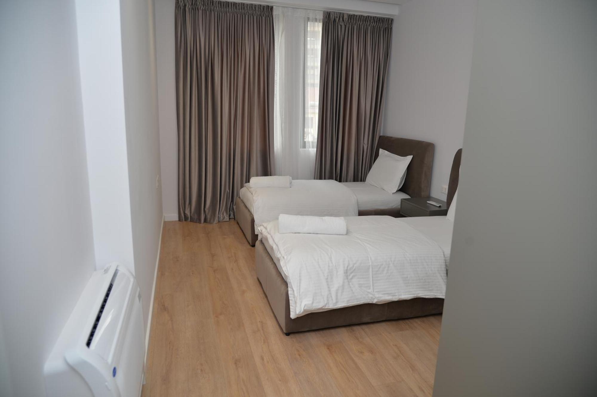 Hera Tirana Suite Deluxe Dış mekan fotoğraf