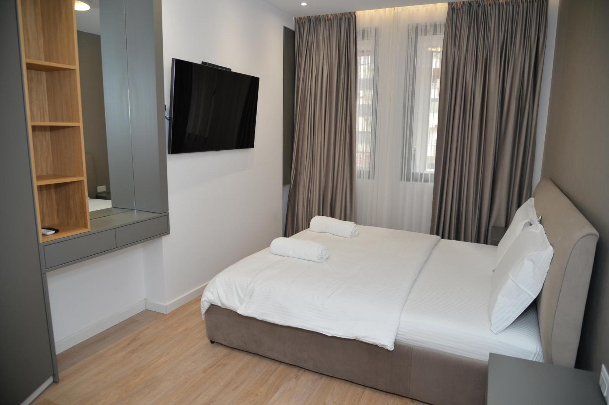 Hera Tirana Suite Deluxe Dış mekan fotoğraf