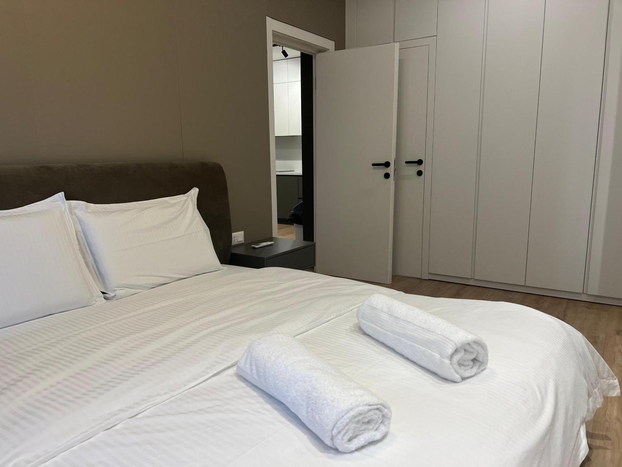 Hera Tirana Suite Deluxe Dış mekan fotoğraf